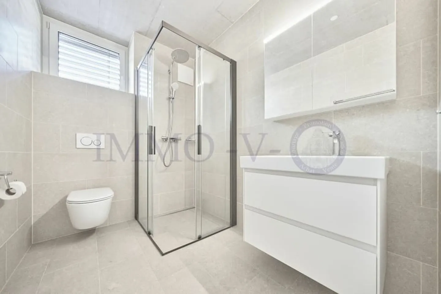 Appartement de Luxe avec Terrasse - Photo 8 sur 9