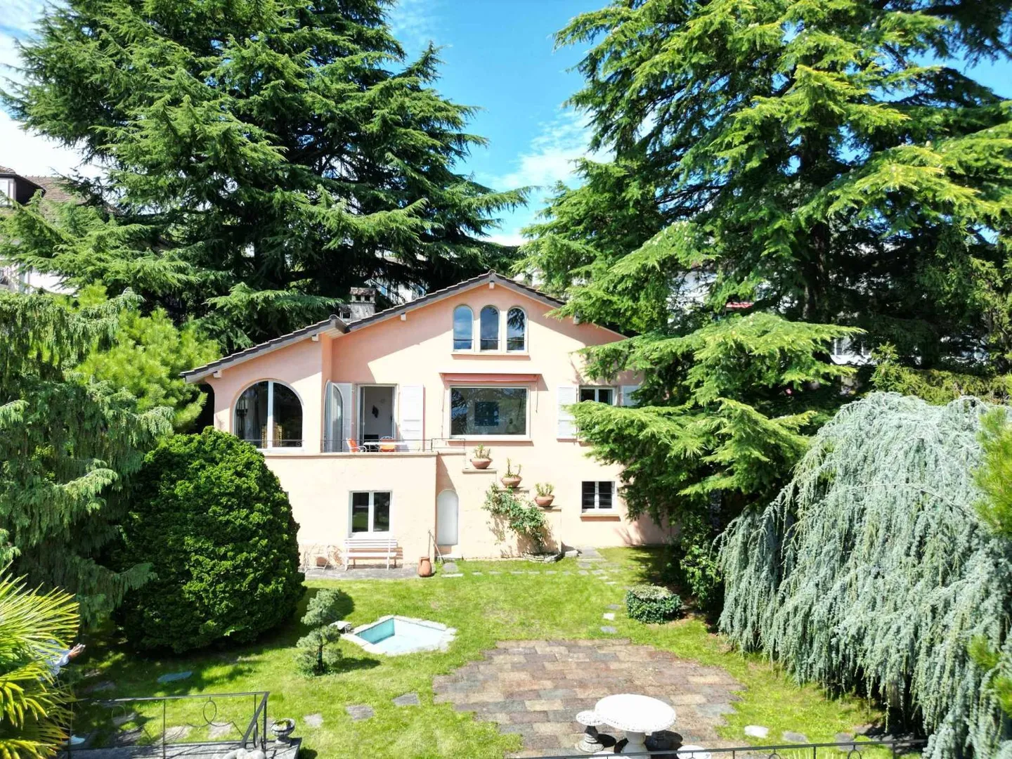 Toskanischer Stil Villa im Herzen von Pully - Foto 9 von 13