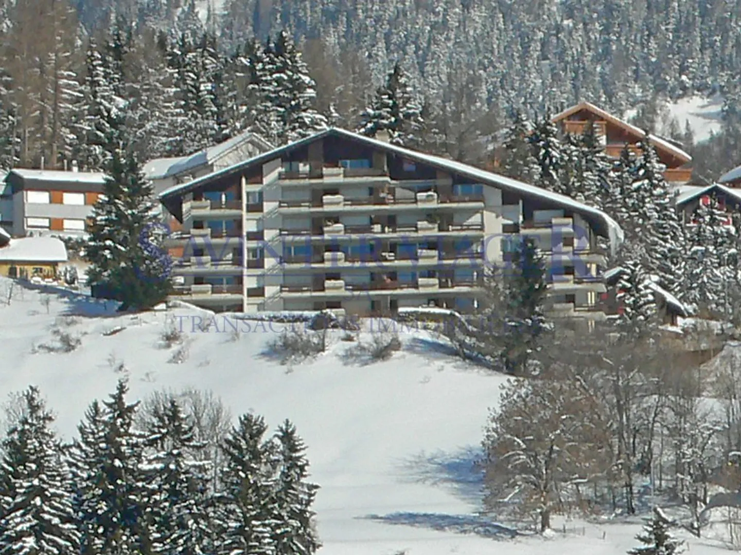 Crans-Montana. Apartment - AVAILABLE IMMEDIATELY - Photo 1 of 16