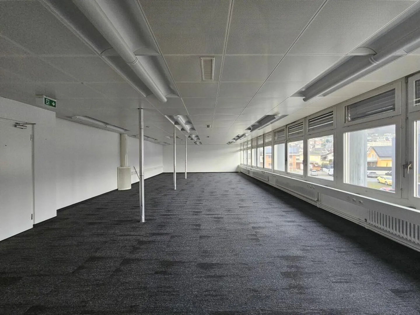 Locaux commerciaux - Photo 5 sur 9