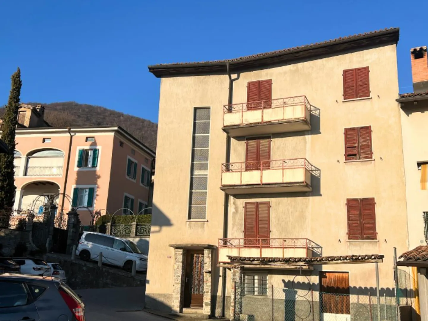 House to renovate in a quiet area - Photo 1 of 9