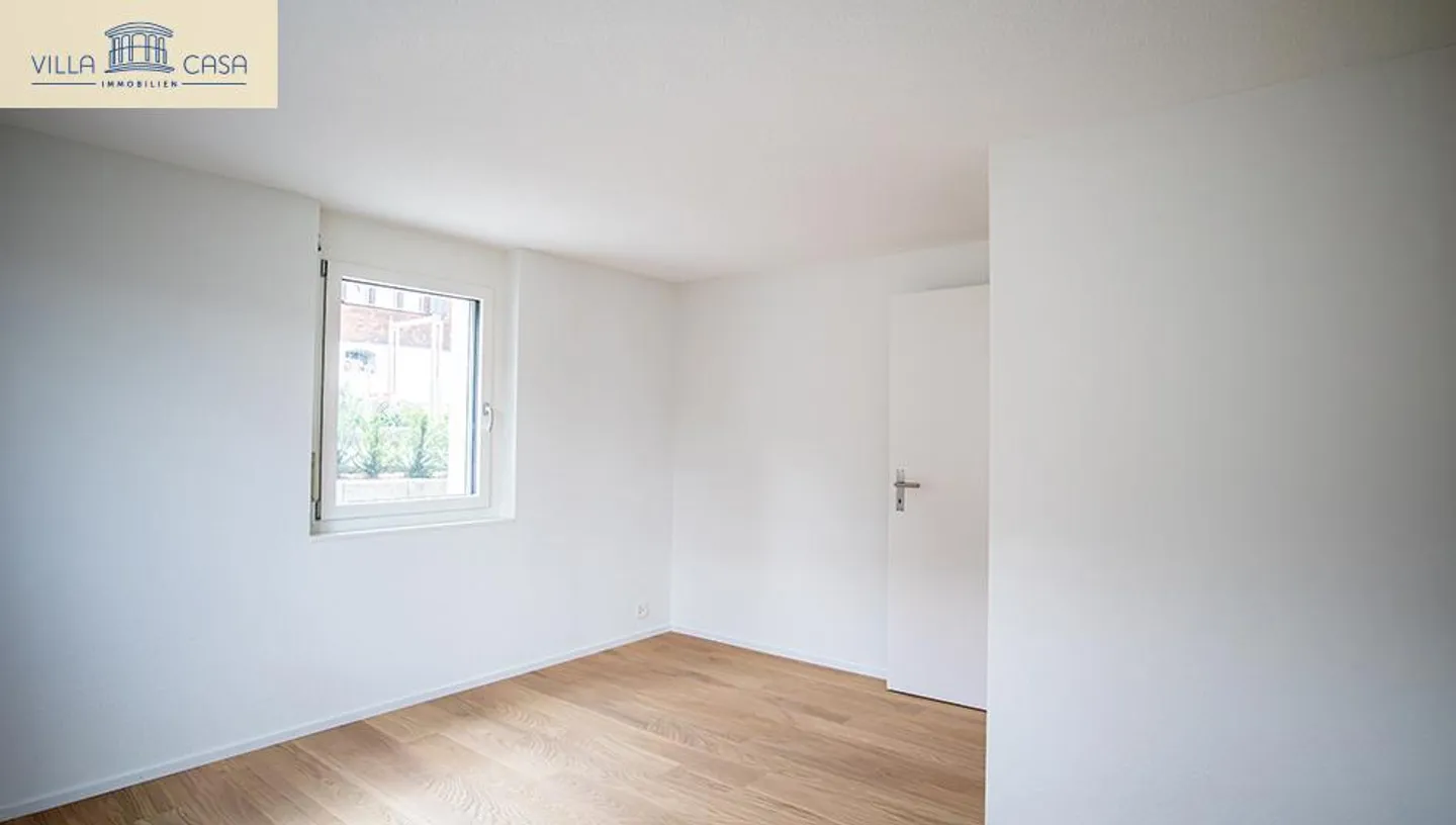 Wohnung (120m²) mit grosszügigem Grundriss & traumhafter Terrasse (118m²) - Foto 11 von 17