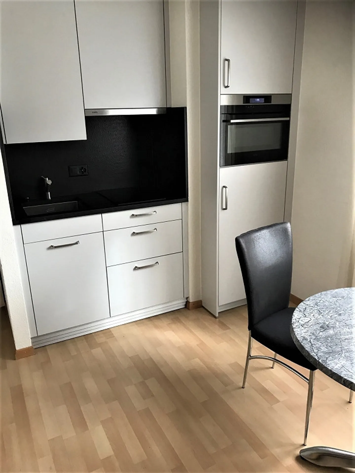 Charmantes Studio zu Vermieten - Foto 1 von 5