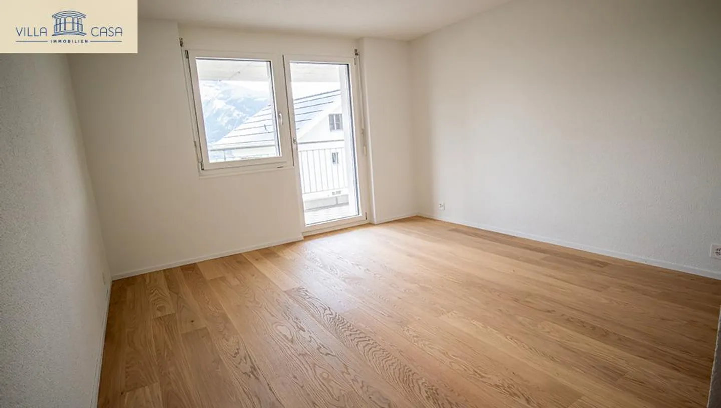 Wohnung (120m²) mit grosszügigem Grundriss & traumhafter Terrasse (118m²) - Foto 8 von 17