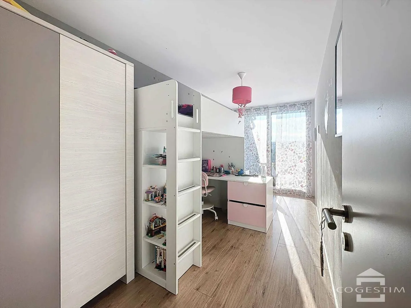 Maison contiguë 5.5 pièces - Photo 8 sur 13