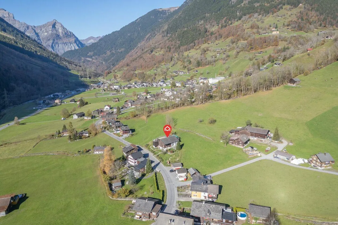 7.5-Room Single-Family House with Surroundings - Photo 16 of 16