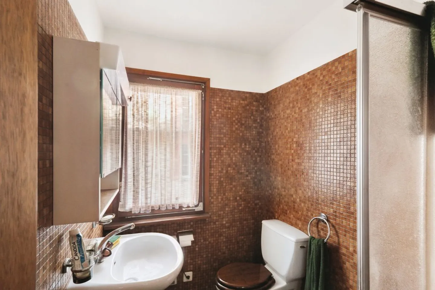 Duplex ultimo piano - 4 1/2 - Res. Secondaria - Foto 9 di 10