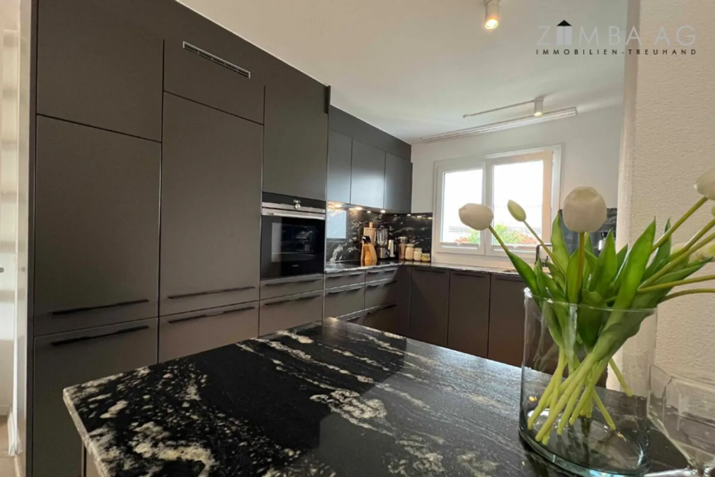 Condominium, but like in your own house - Photo 8 of 12