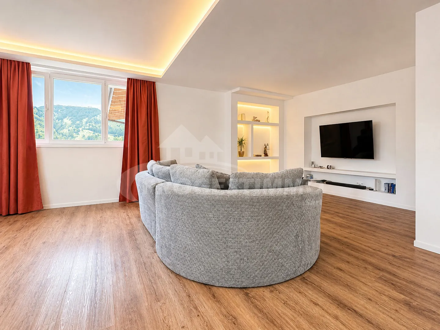 Geräumiges Duplex mit unabhängigem Raum - Foto 5 von 13