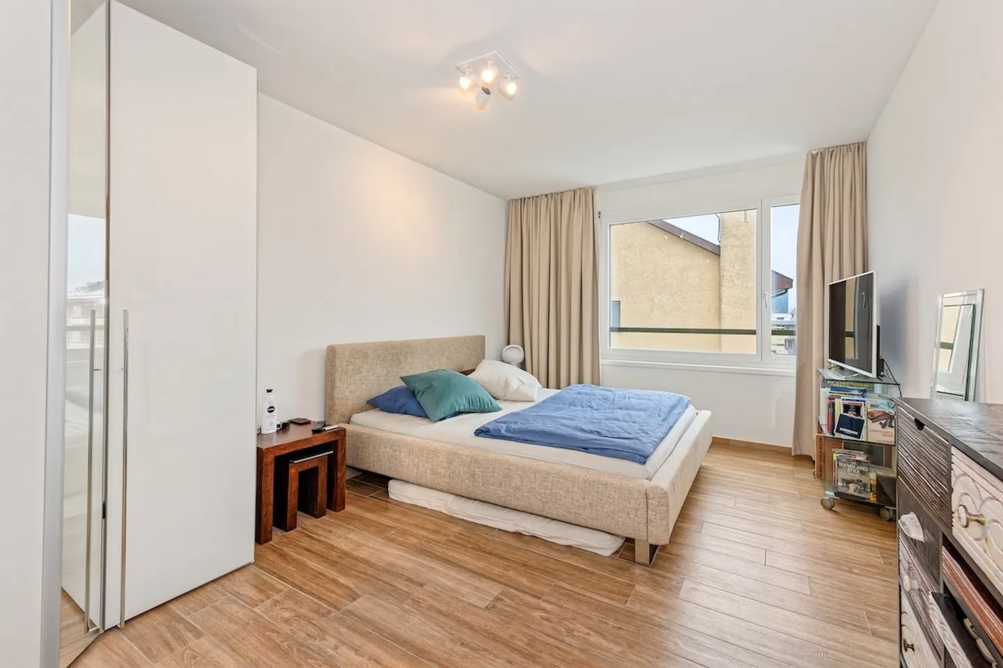 Vivre avec un facteur de bien-être – Appartement calme de 3½ pièces avec grand balcon à Zurich-Altstetten - Photo 6 sur 10