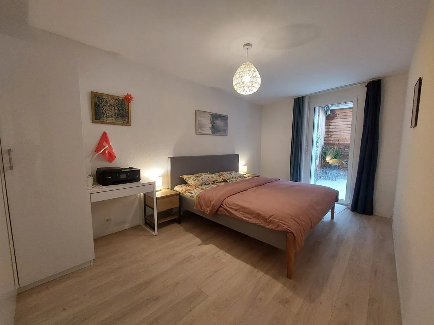 Appartamento moderno di 3,5 locali con terrazza e garage - Foto 4 di 10