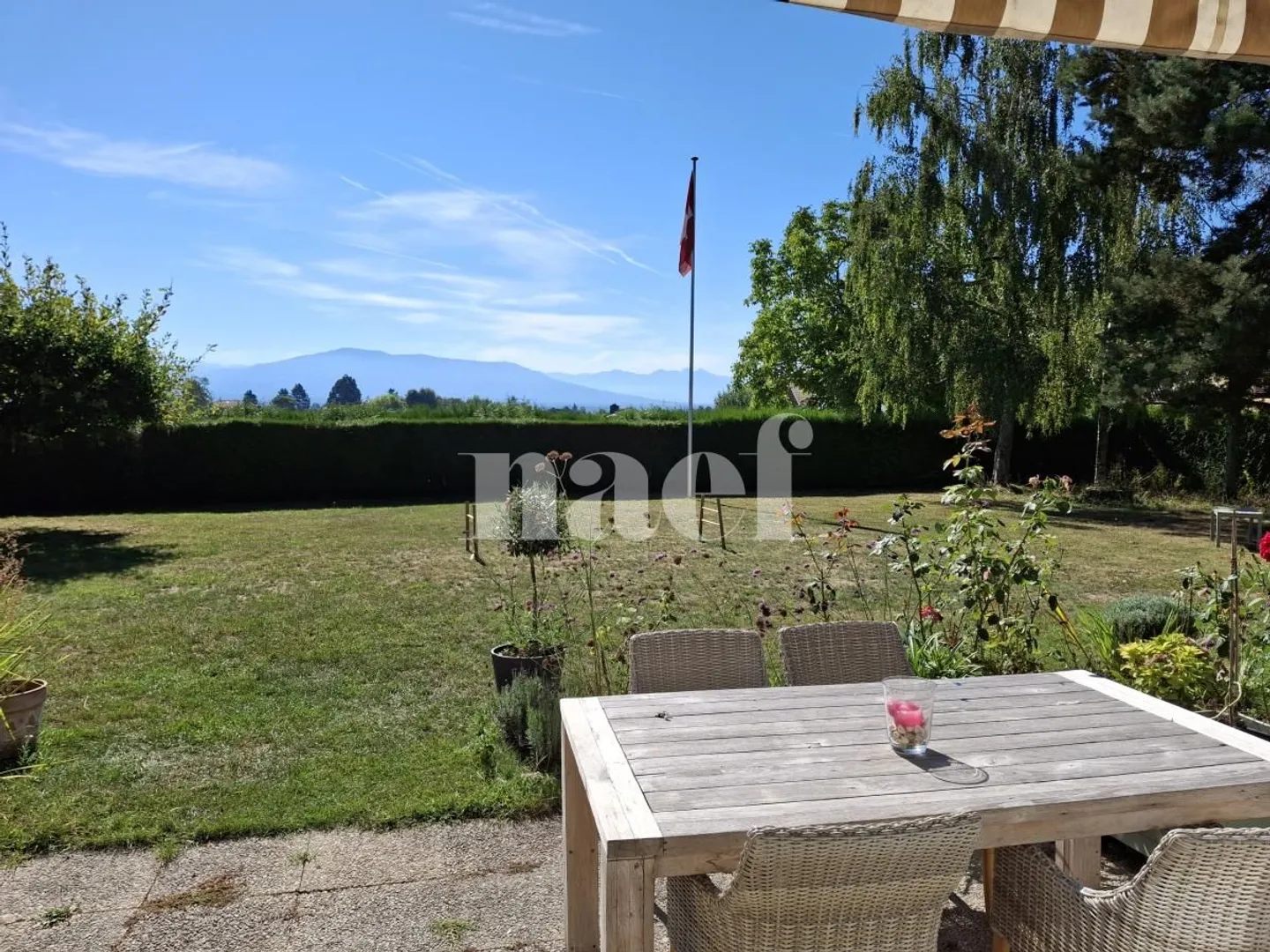 Casa indipendente di 4,5 locali con camino e giardino - Foto 8 di 8