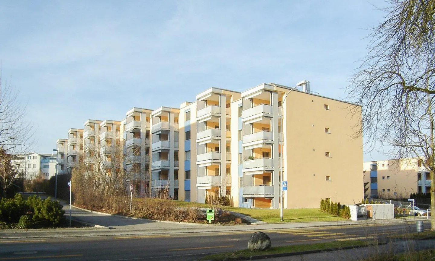 Beautiful apartment in a quiet location in Emmenbrücke! - Photo 1 of 8