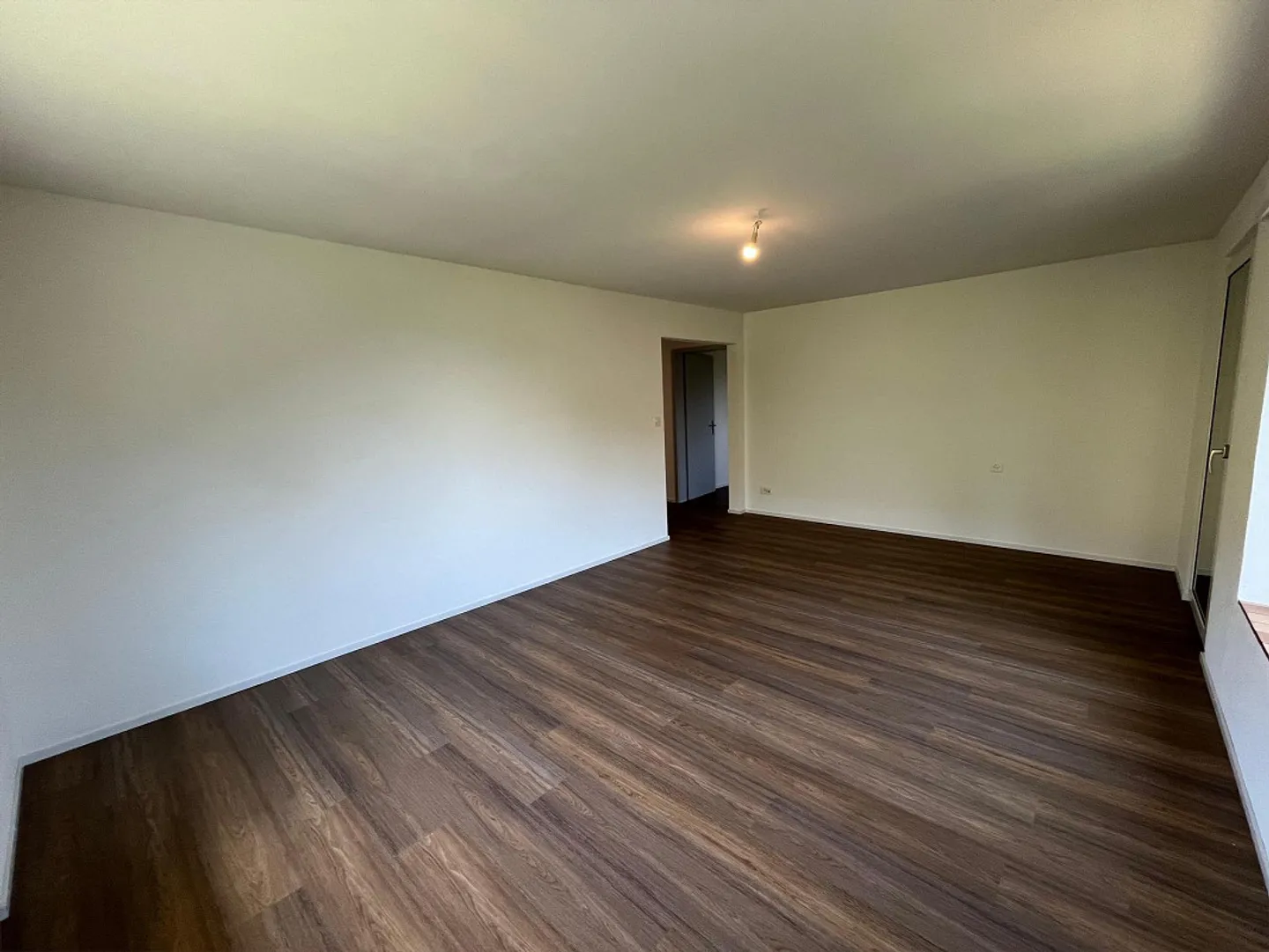 Modernes 4.5-Zimmer Apartment - Foto 10 von 11