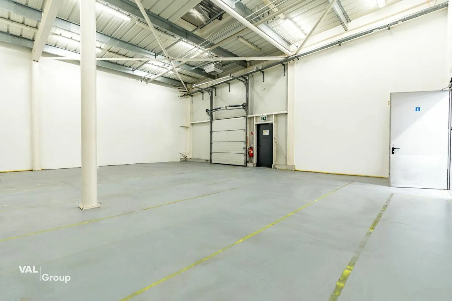 Moderne Gewerbehalle im Dreispitz - Foto 6 von 12