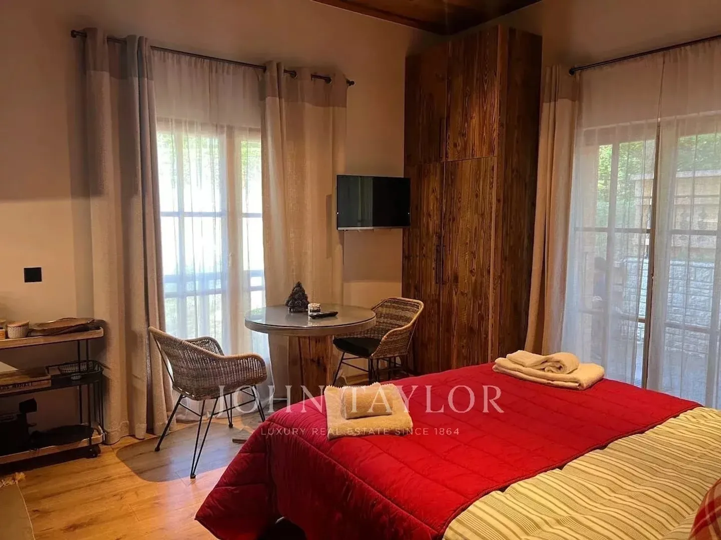 Renovated studio near the Golf Hotel for rent? Crans-Montana - Photo 7 of 12