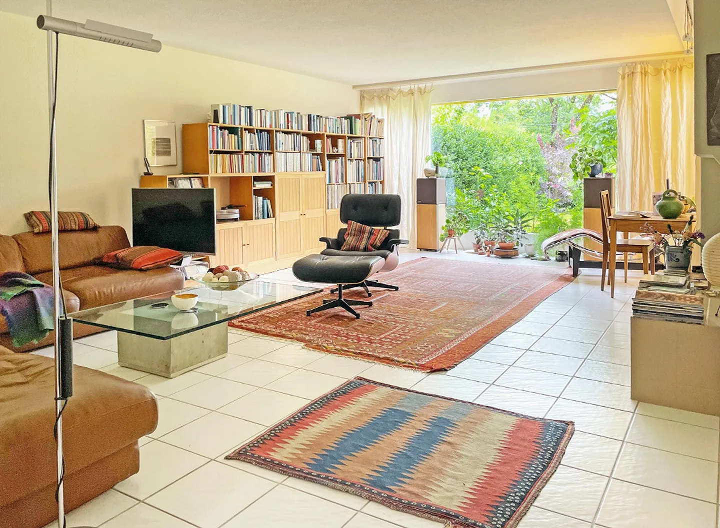Central, Quiet and Idyllic - Attractive Living in Lucerne - Photo 5 of 13