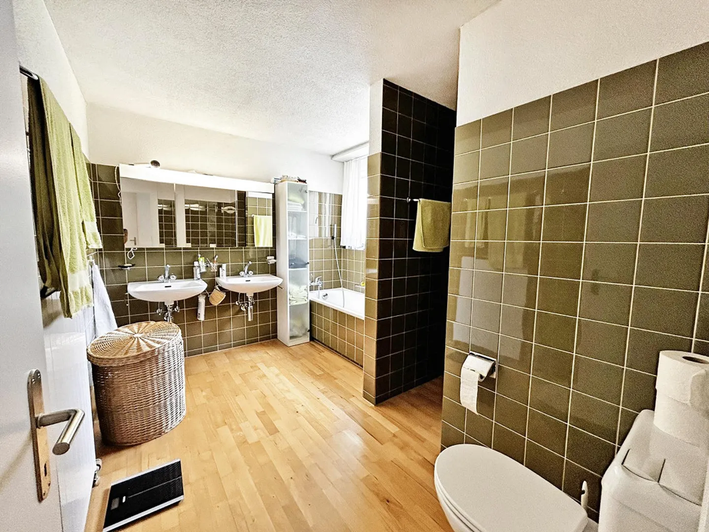 Central, Quiet and Idyllic - Attractive Living in Lucerne - Photo 12 of 13