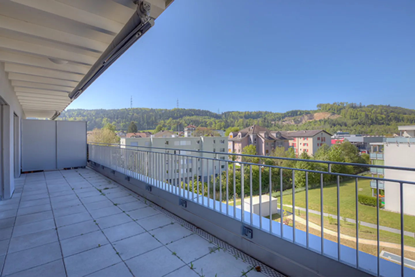 Penthouse for rent - Photo 6 of 6