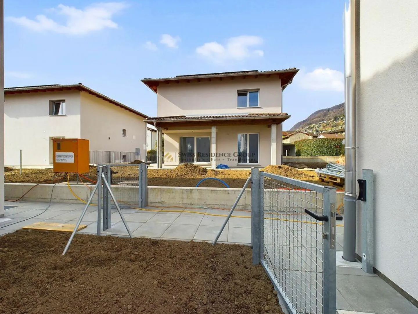 Modernes Einfamilienhaus in Cugnasco - Foto 2 von 9