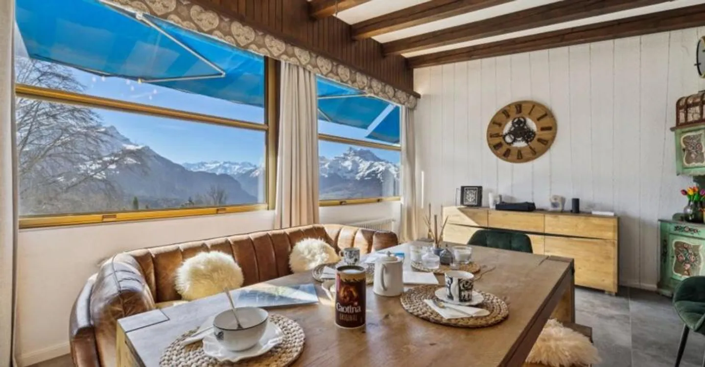 In Villars, 4p hell, renoviert, mit privatem Eingang, berufliche Möglichkeit - Foto 4 von 12