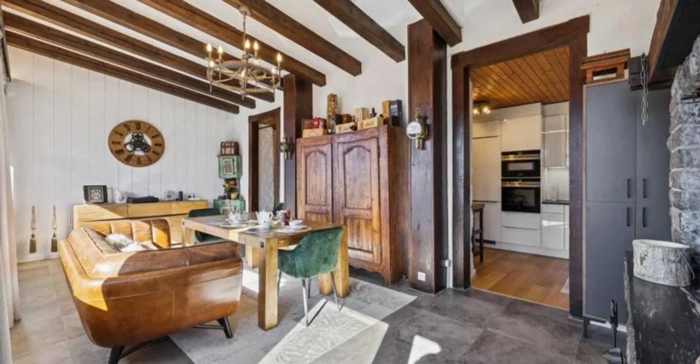 In Villars, 4p hell, renoviert, mit privatem Eingang, berufliche Möglichkeit - Foto 8 von 12