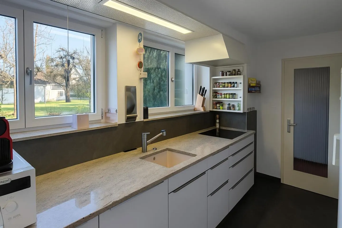 Living with style and plenty of space - Photo 2 of 13