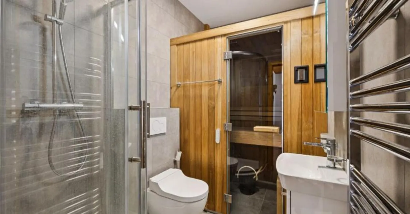 In Villars, 4p hell, renoviert, mit privatem Eingang, berufliche Möglichkeit - Foto 12 von 12