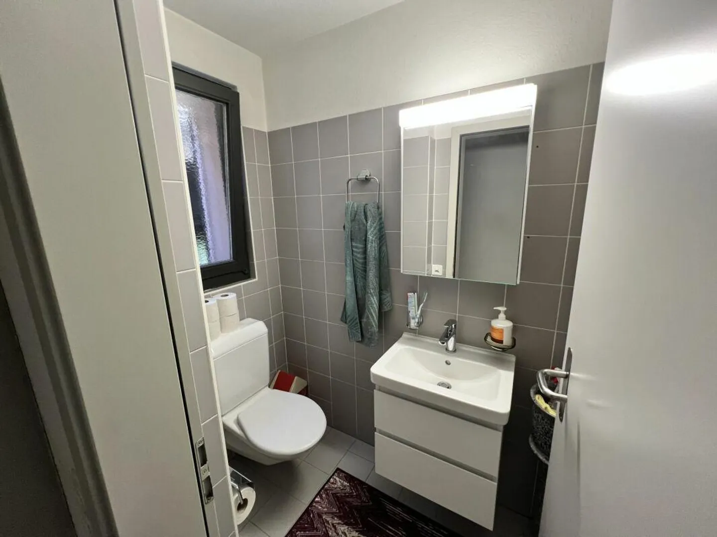 Maison unifamiliale semi-détachée de 4,5 pièces - Photo 9 sur 22