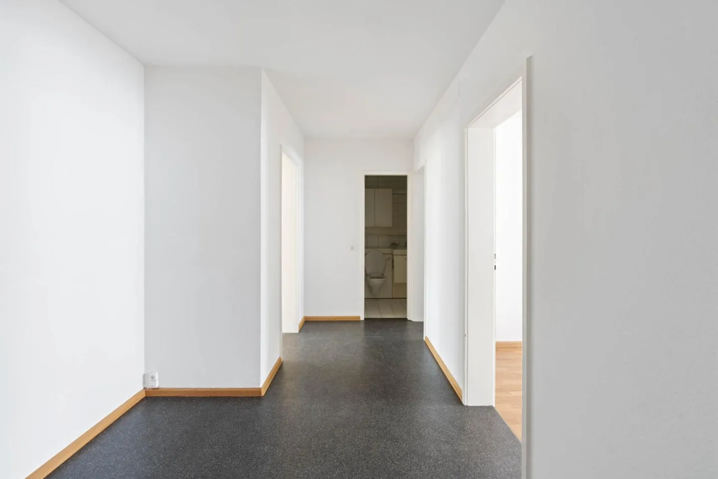 Bel appartement lumineux à Wallisellen - Photo 8 sur 8