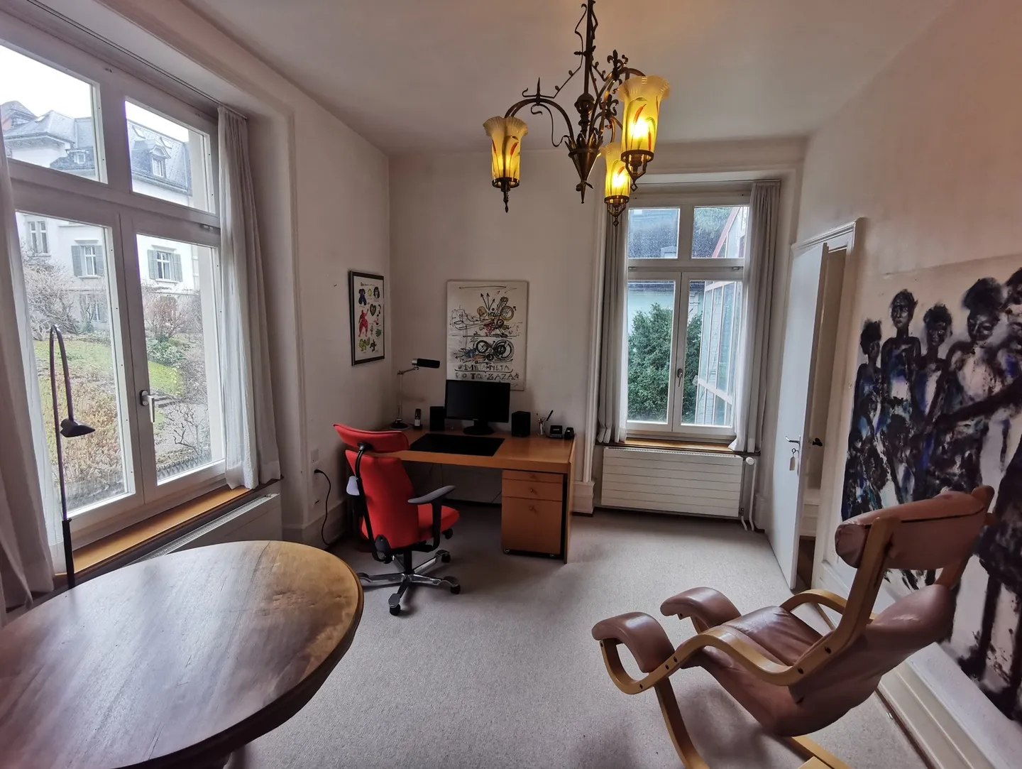 Stylish Apartment with Garden - Photo 9 of 10