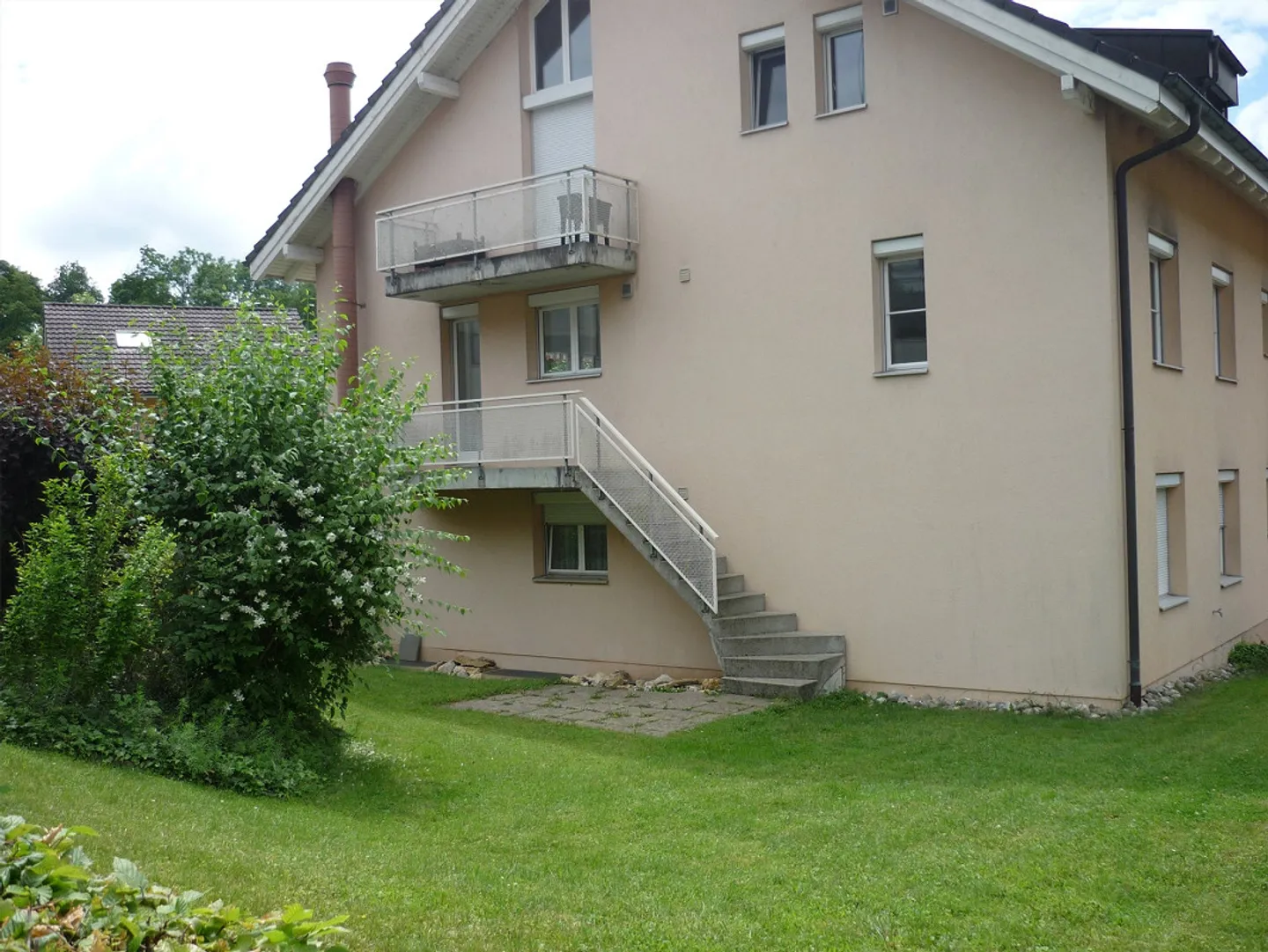 Grosszügige 3,5-Zimmer Wohnung - Foto 2 von 10