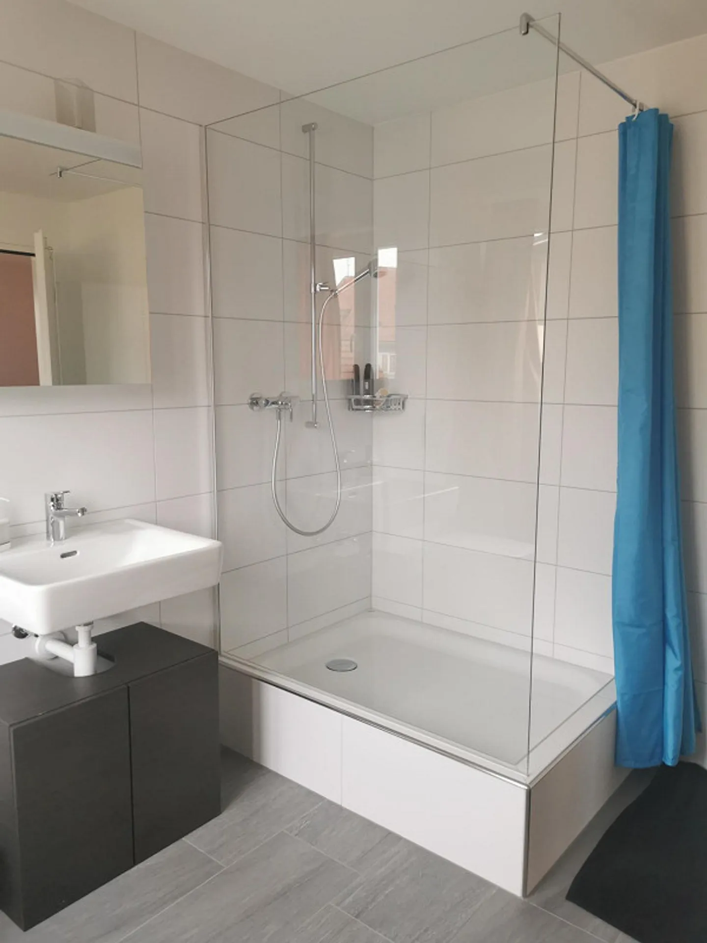 Furnished Studio in Central Location in Amriswil - Photo 5 of 6