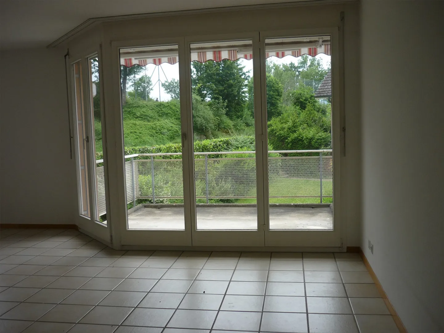 Grosszügige 3,5-Zimmer Wohnung - Foto 6 von 10