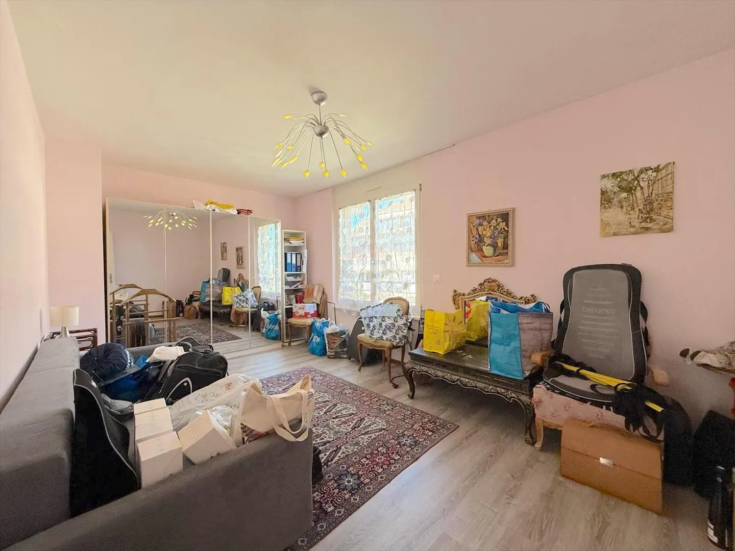 CASATAX Appartamento affascinante con 4 stanze e balcone - Foto 9 di 9
