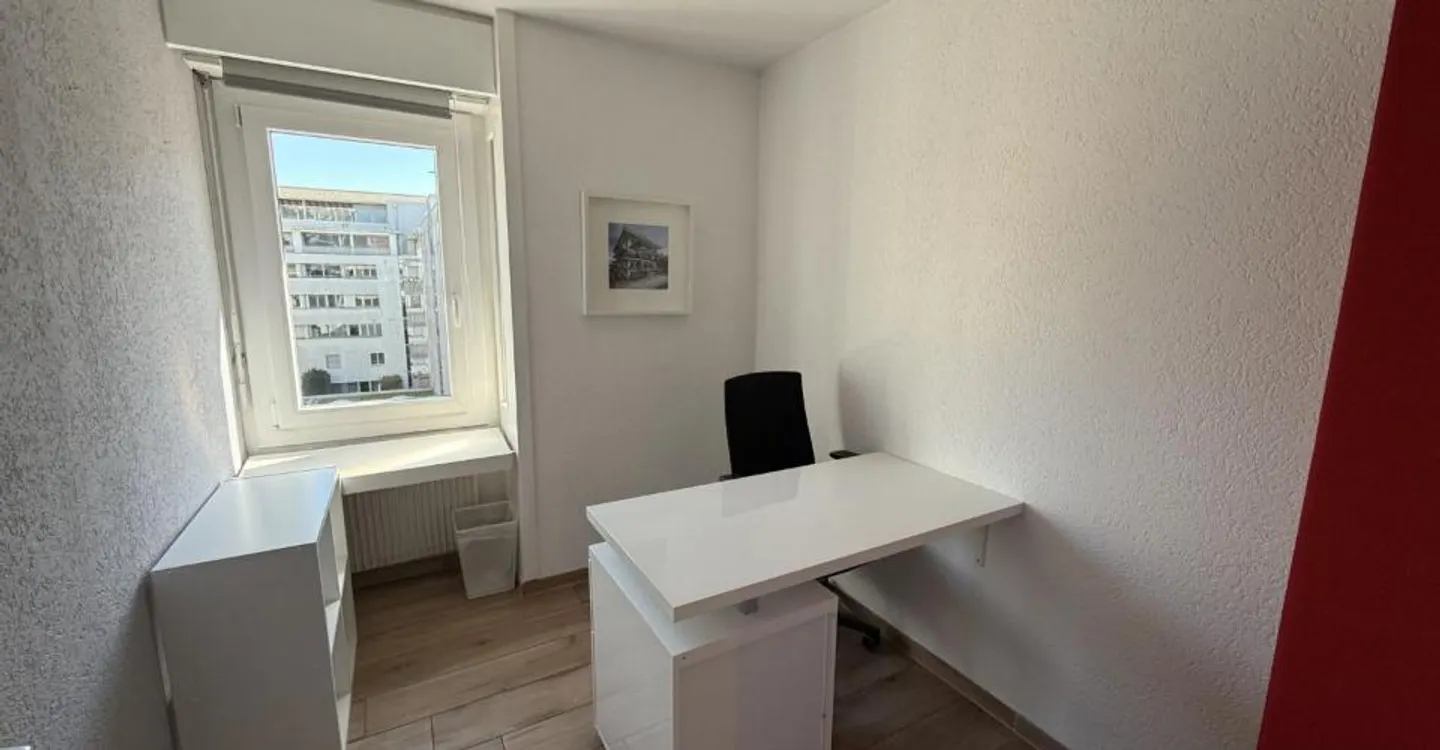 Appartement 4.5 pièces central - Photo 4 sur 8