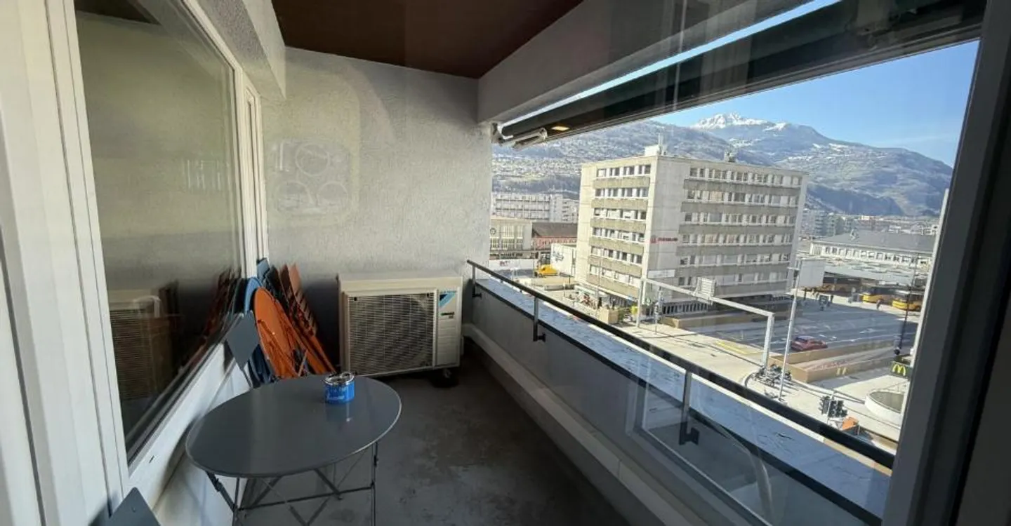Appartement 4.5 pièces central - Photo 6 sur 8