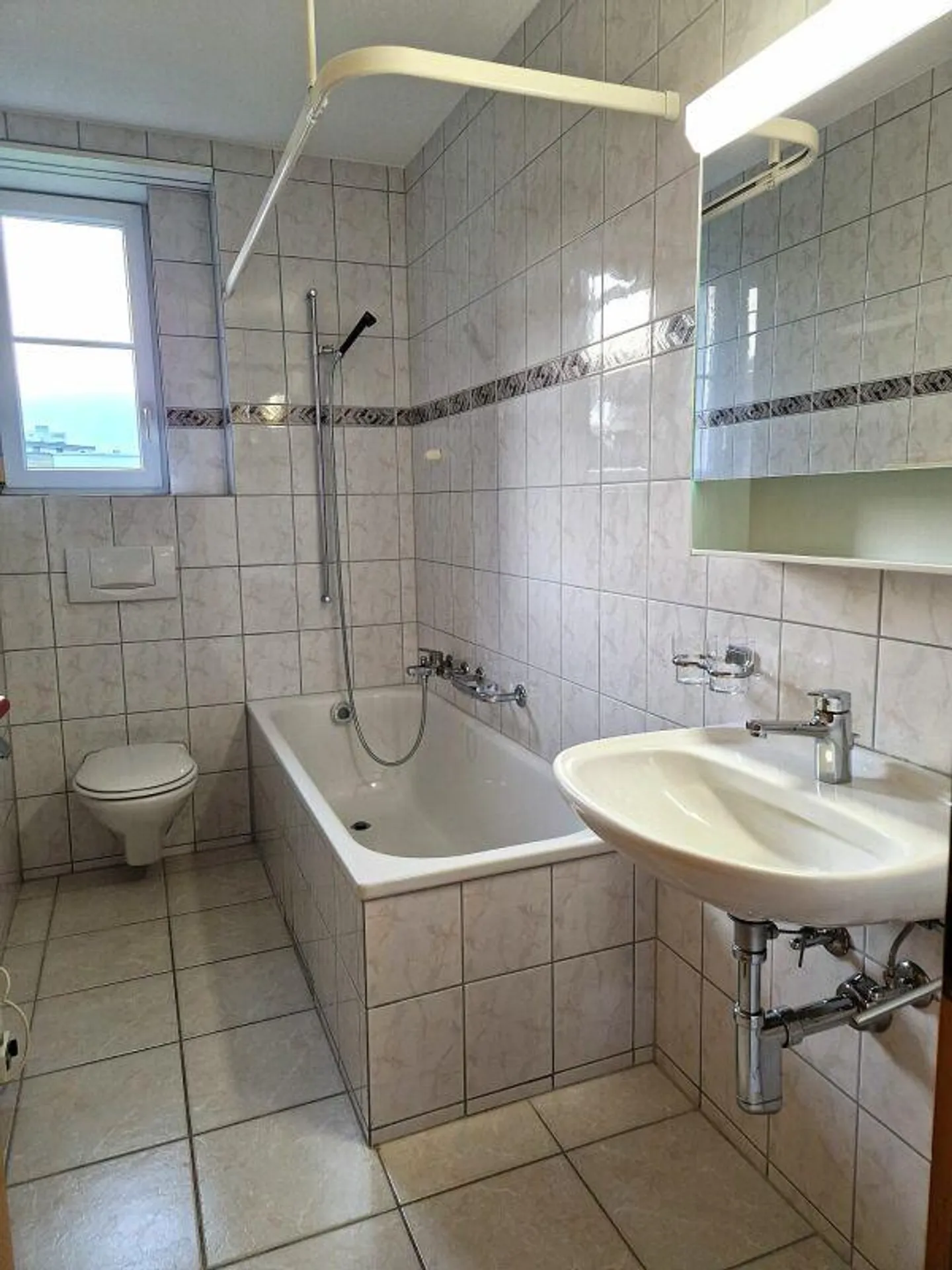 Vivre tranquillement mais au centre! - Photo 4 sur 7