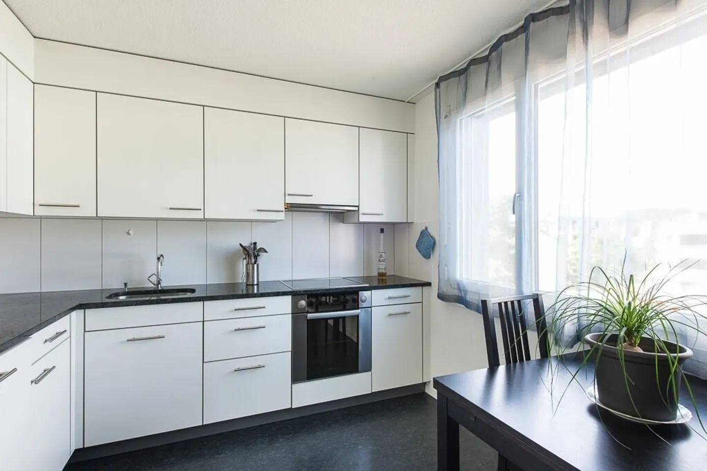 Charmant appartement 3.5 pièces - Photo 4 sur 5