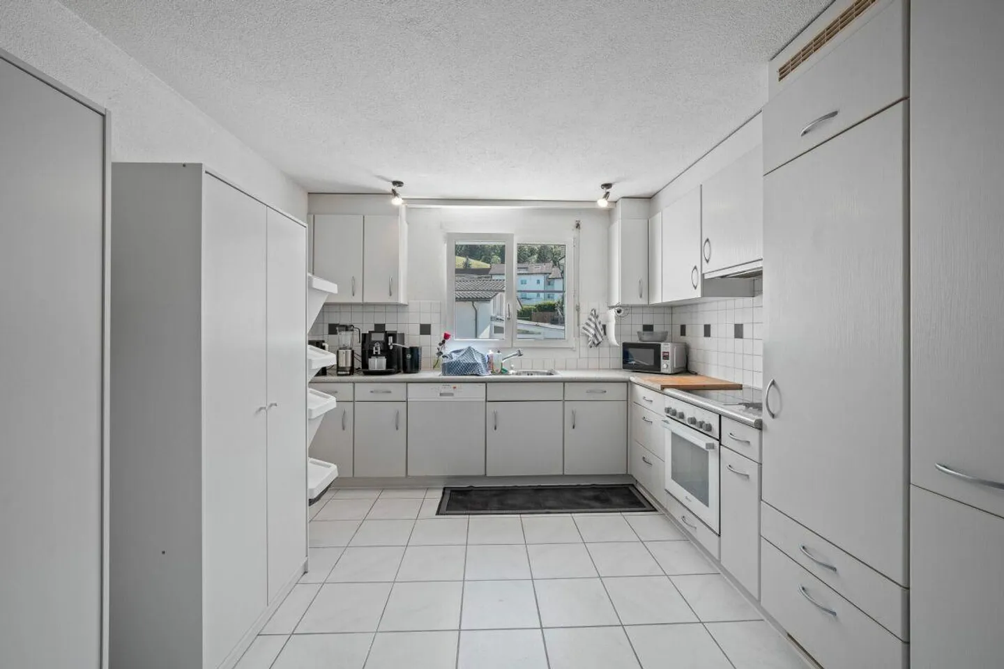 4.5-Room Apartment - Photo 6 of 12