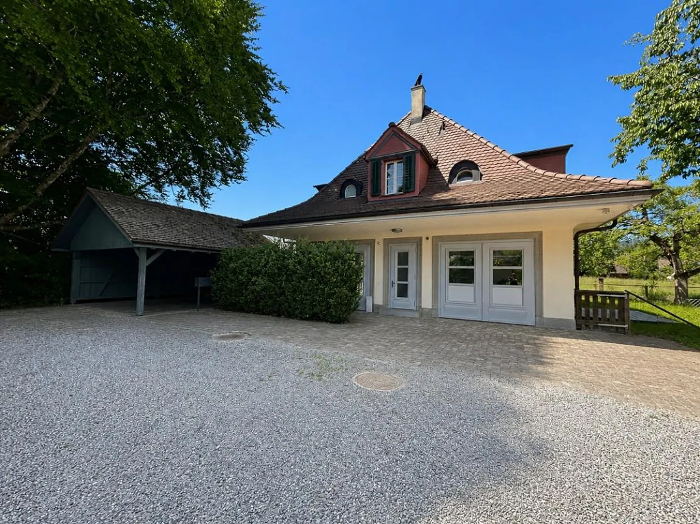 The Charming Villa to Arrive – with a Separate Apartment in a Quiet Location - Photo 11 of 11