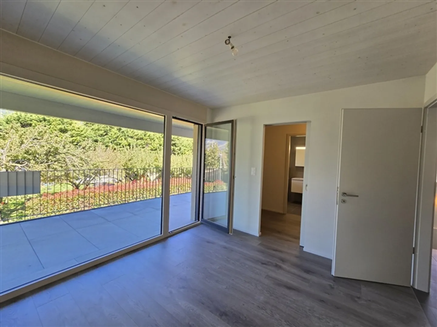 New semi-detached house / 199 m2 and 847 m3 / Martigny / ref. 10242565 - Photo 5 of 13