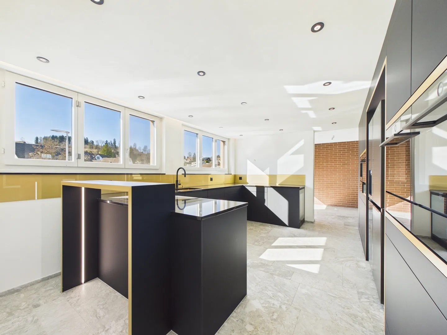 Exclusive maisonette apartment with a feel-good character - Photo 7 of 20