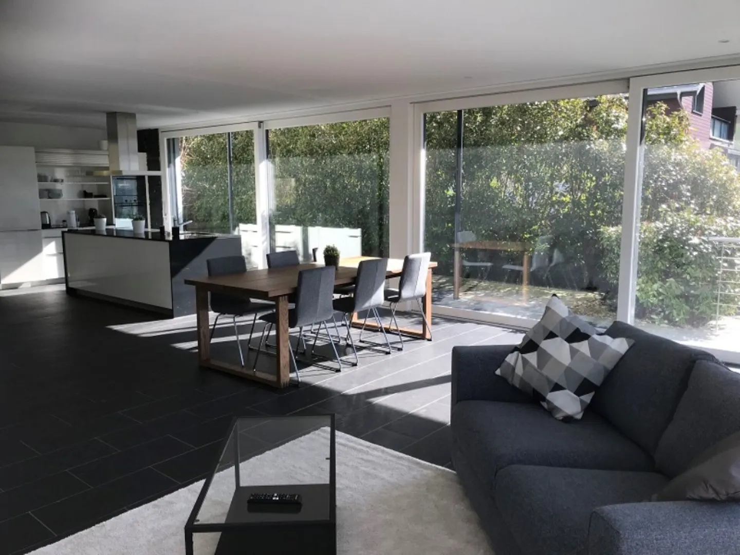 Vivere al lago - Casa moderna con accesso al lago - Foto 9 di 12