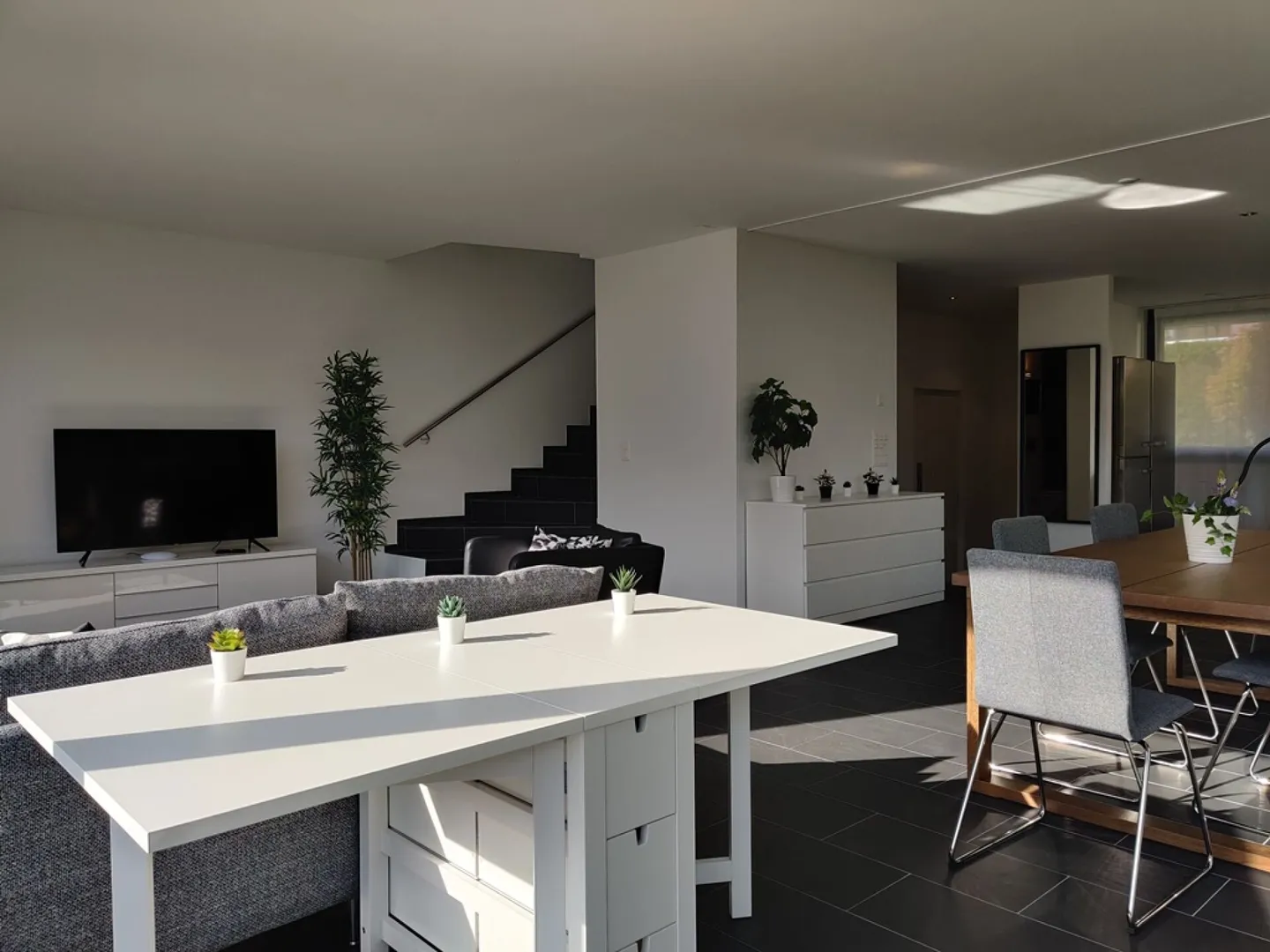 Vivere al lago - Casa moderna con accesso al lago - Foto 4 di 12