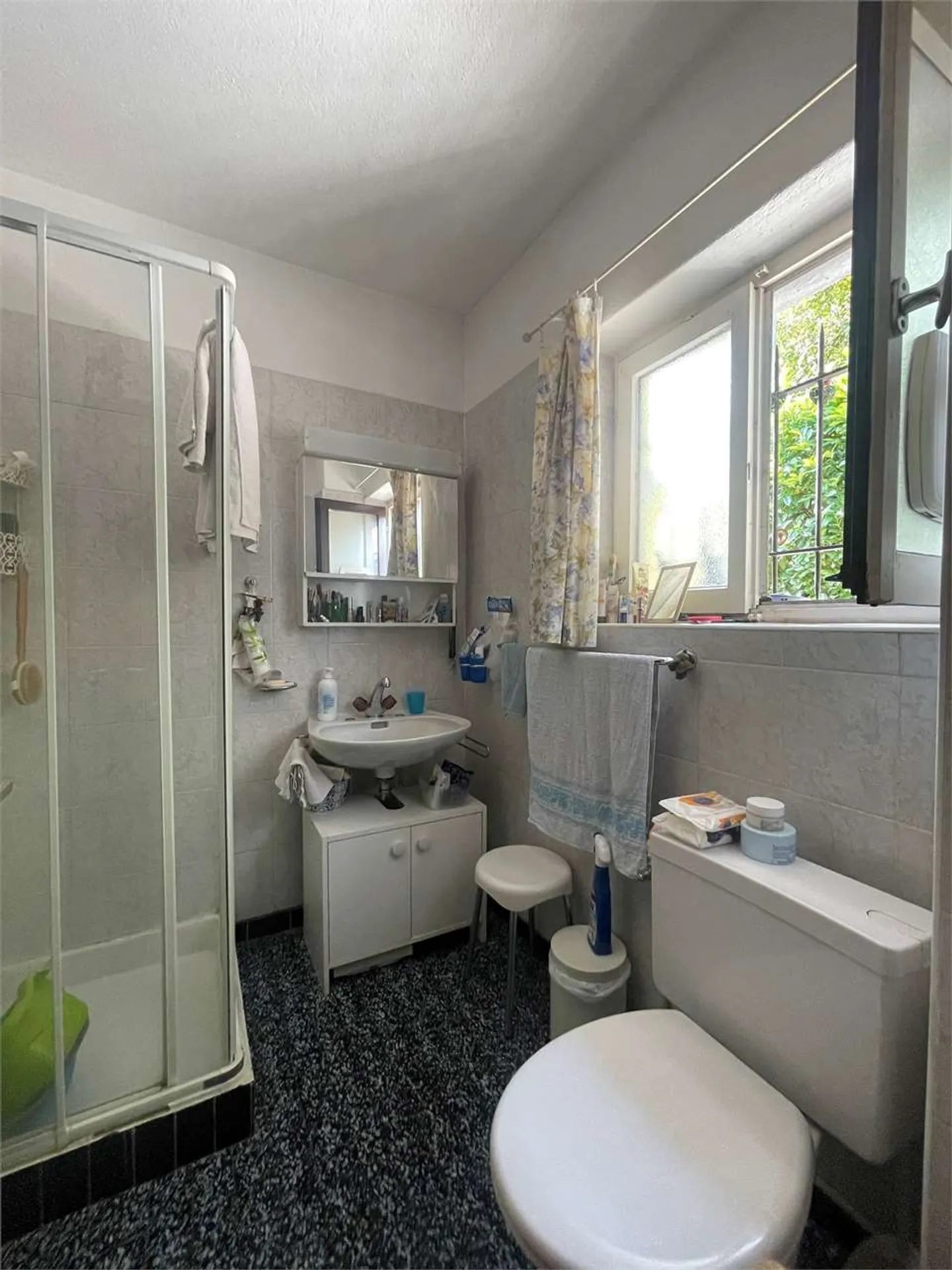 Two-family house with wonderful lake view in Carona - Photo 9 of 10