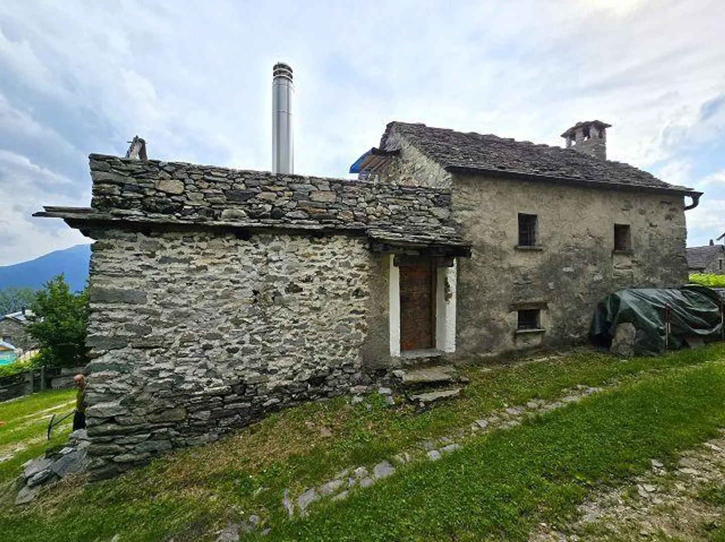 2 Rustiques dans un emplacement très calme et ensoleillé avec vue / 2 rustici con t... - Photo 1 sur 36