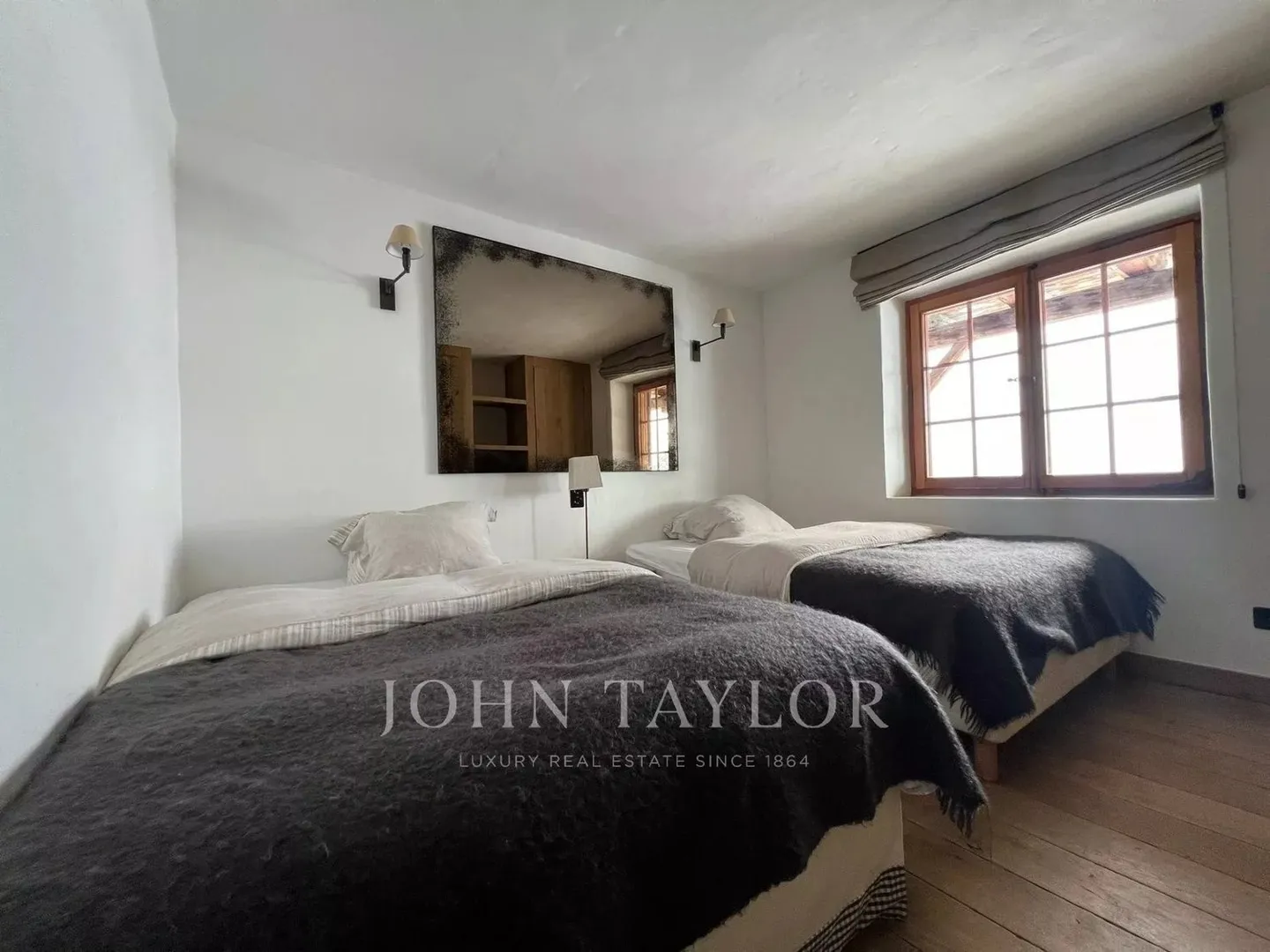 Authentic Alpine Chalet for Rent - Verbier - Photo 12 of 13