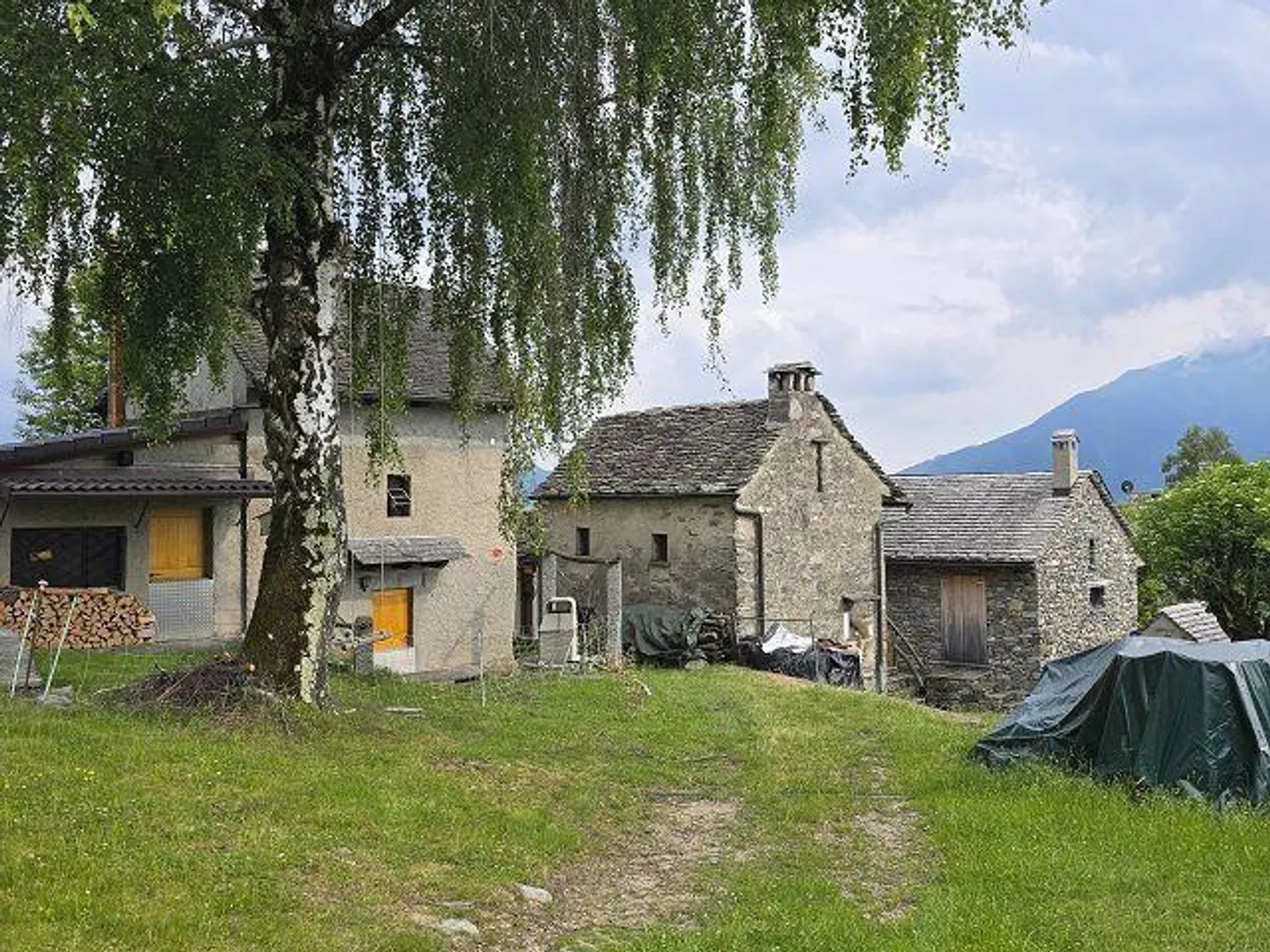 2 Rustiques dans un emplacement très calme et ensoleillé avec vue / 2 rustici con t... - Photo 29 sur 36