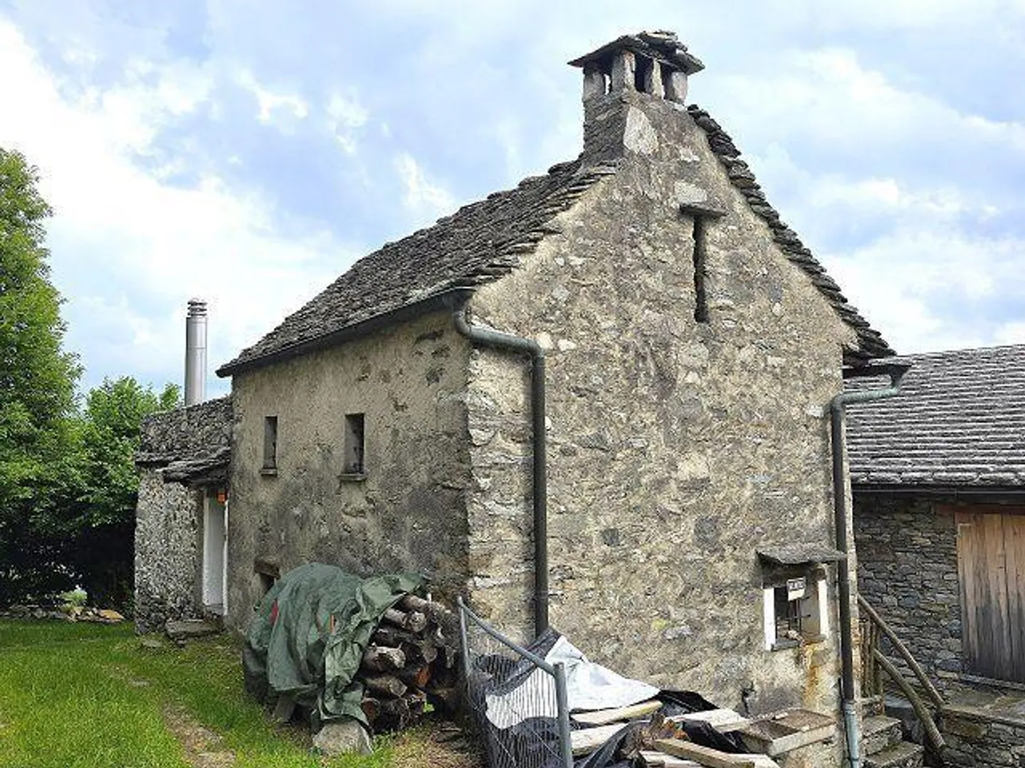 2 Rustiques dans un emplacement très calme et ensoleillé avec vue / 2 rustici con t... - Photo 30 sur 36